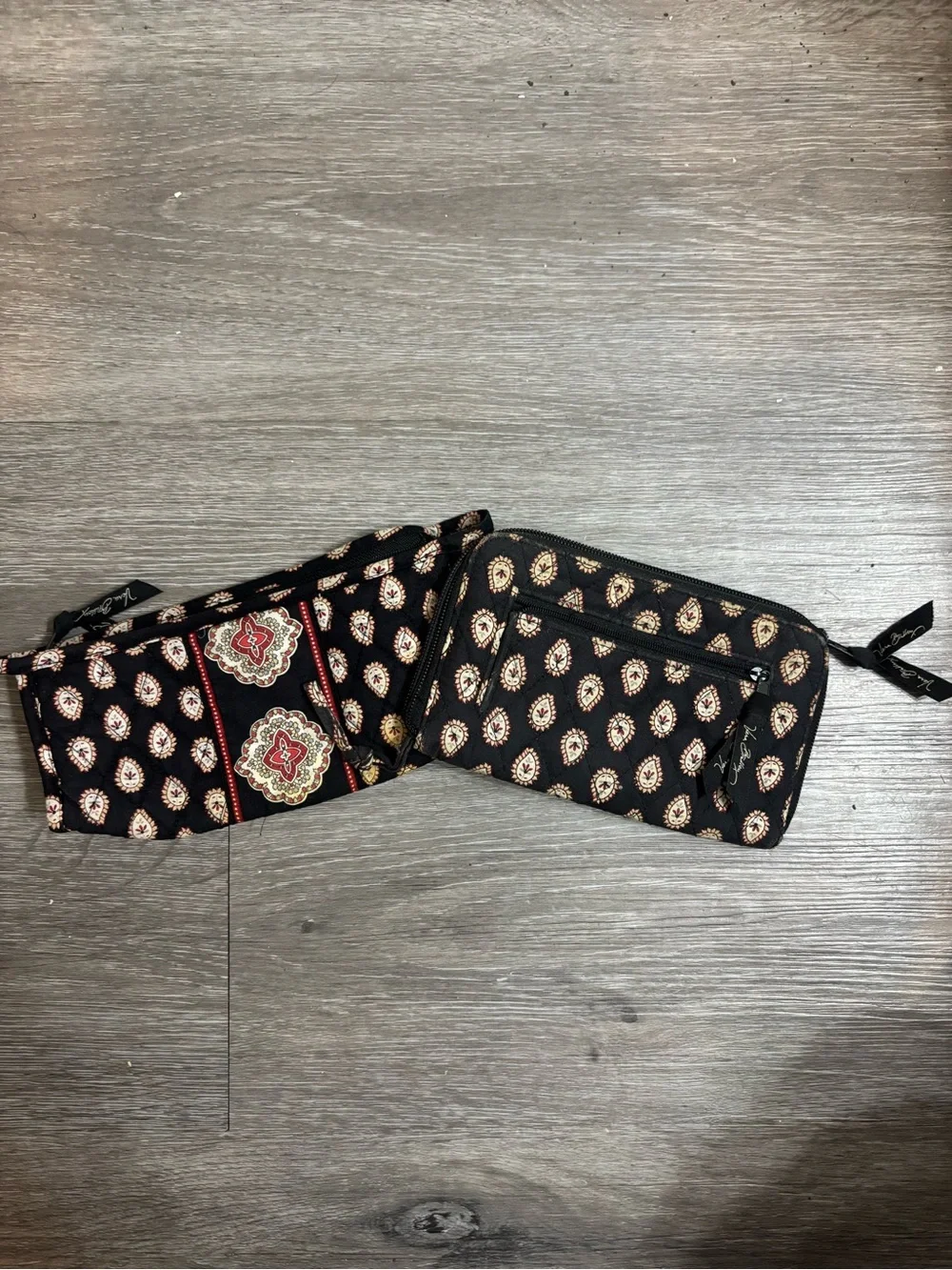Retired Vera Bradley Black Paisley Quilted Wristlet and Zip Pouch Set